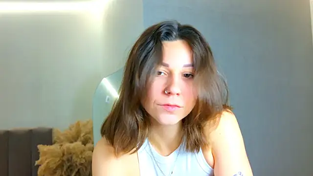 Snapshot of EdenSolis chatting on April 29, 2026, 5:33 am EdenSolis online show from April 29, 2026, 5:33 am