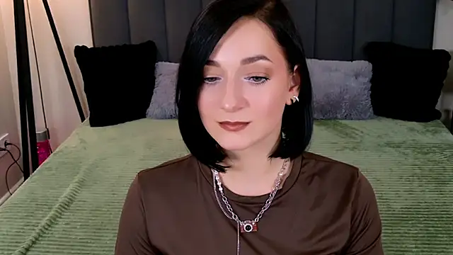 BaileeLynn online show from June 6, 2026, 1:05 pm