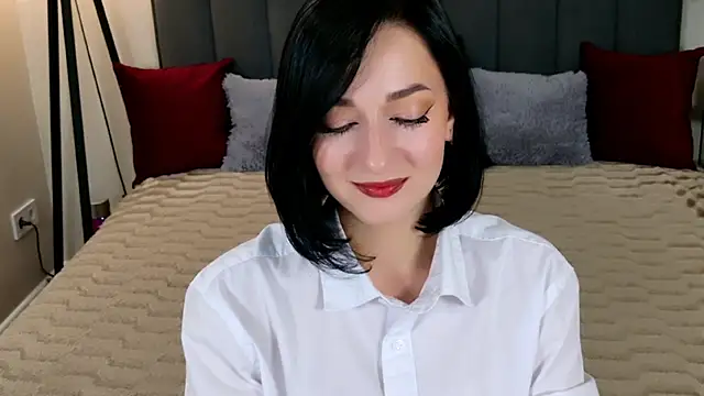BaileeLynn online show from June 16, 2026, 12:41 pm