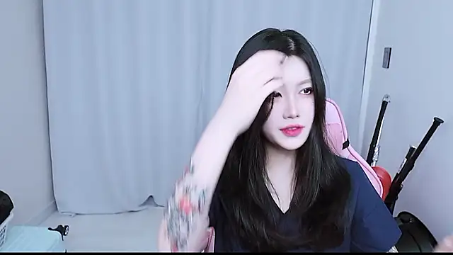 Snapshot of MISA_02 chatting on December 16, 2025, 12:10 pm MISA 02 online show from December 16, 2025, 12:10 pm