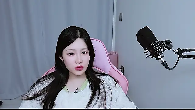 Snapshot of MISA_02 chatting on January 15, 2026, 5:49 pm MISA 02 online show from January 15, 2026, 5:49 pm