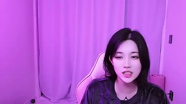 Snapshot of MISA_02 chatting on March 15, 2026, 3:18 pm MISA 02 online show from March 15, 2026, 3:18 pm