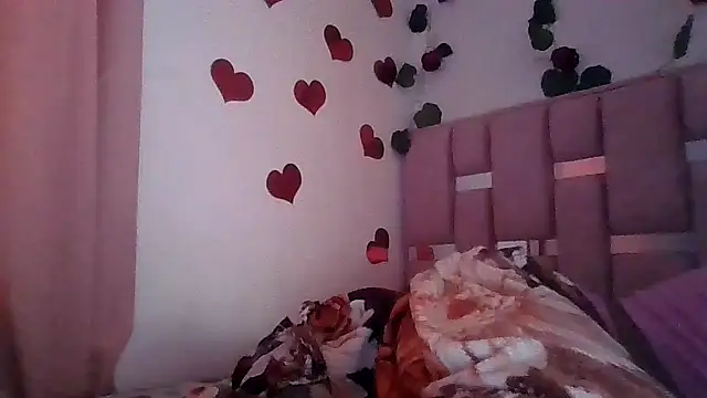 abby moss 2 online show from February 21, 2026, 12:50 pm