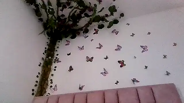 Snapshot of abby_moss_2 chatting on July 7, 2026, 12:53 pm abby moss 2 online show from July 7, 2026, 12:53 pm