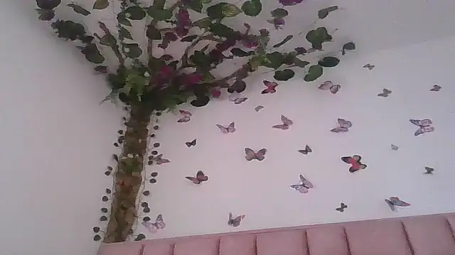 Snapshot of abby_moss_2 chatting on July 11, 2026, 9:16 pm abby moss 2 online show from July 11, 2026, 9:16 pm