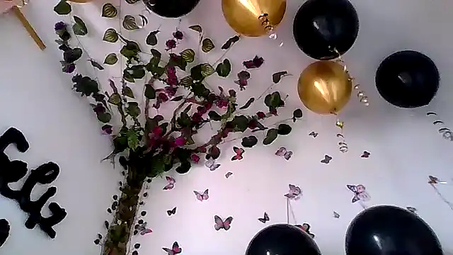 Snapshot of abby_moss_2 chatting on July 19, 2026, 3:16 pm abby moss 2 online show from July 19, 2026, 3:16 pm