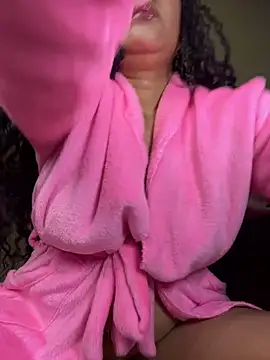 Snapshot of Ayleenpamelasexysquirt chatting on October 19, 2025, 7:36 pm Ayleenpamelasexysquirt online show from October 19, 2025, 7:36 pm