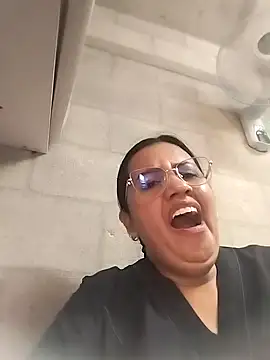 Snapshot of Candy-Samanthy chatting on November 14, 2025, 3:55 pm Candy-Samanthy online show from November 14, 2025, 3:55 pm