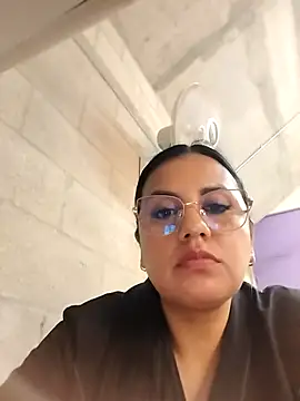 Snapshot of Candy-Samanthy chatting on November 19, 2025, 3:56 pm Candy-Samanthy online show from November 19, 2025, 3:56 pm