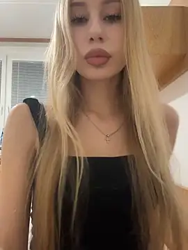 Snapshot of JudithCarly chatting on November 25, 2025, 7:36 pm JudithCarly online show from November 25, 2025, 7:36 pm