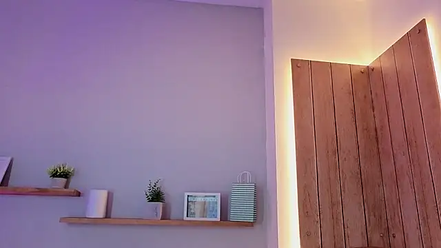 shainadavis online show from February 8, 2026, 3:10 am