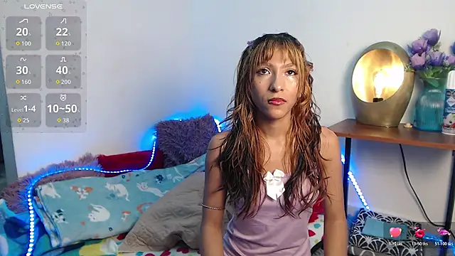 Snapshot of alix_kitty chatting on June 26, 2026, 10:25 pm alix kitty online show from June 26, 2026, 10:25 pm