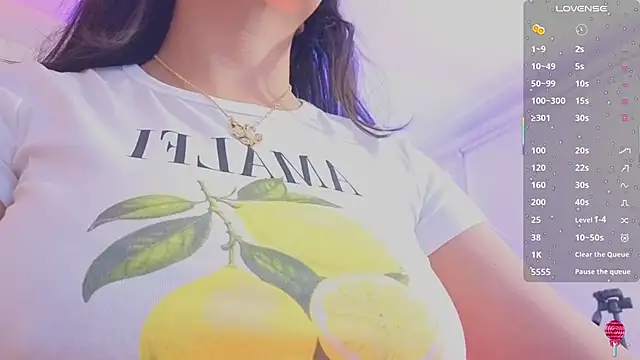 MARIANA TAY1 online show from June 15, 2026, 3:09 am