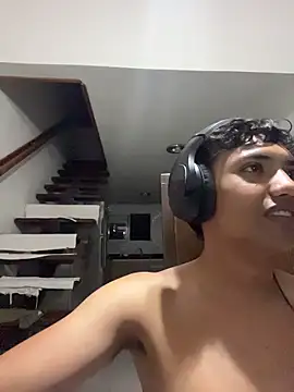 Snapshot of Flirtdick03 chatting on November 2, 2025, 5:21 am Flirtdick03 online show from November 2, 2025, 5:21 am