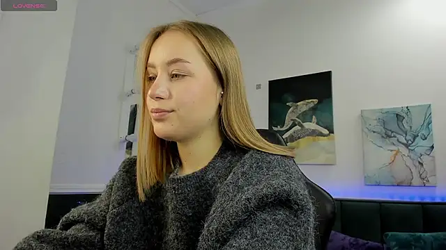 Snapshot of Melissa_new22 chatting on December 15, 2025, 1:10 am Melissa new22 online show from December 15, 2025, 1:10 am