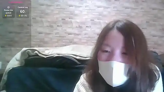 anananna1010 online show from October 11, 2025, 1:09 pm