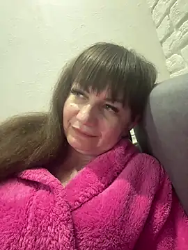 Butterfly8385 online show from April 30, 2026, 9:52 pm