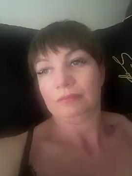 Butterfly8385 online show from June 27, 2026, 12:33 pm