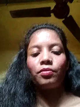 Snapshot of Jaanvi_G chatting on October 14, 2025, 10:05 am Jaanvi G online show from October 14, 2025, 10:05 am