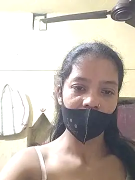 Snapshot of Jaanvi_G chatting on November 8, 2025, 6:18 pm Jaanvi G online show from November 8, 2025, 6:18 pm