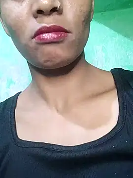 Snapshot of Jaanvi_G chatting on November 9, 2025, 1:31 pm Jaanvi G online show from November 9, 2025, 1:31 pm