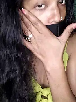 Snapshot of Jaanvi_G chatting on December 14, 2025, 5:24 am Jaanvi G online show from December 14, 2025, 5:24 am