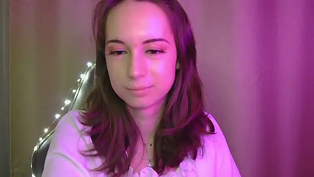 Snapshot of VeraLush chatting on November 15, 2025, 1:40 pm VeraLush online show from November 15, 2025, 1:40 pm