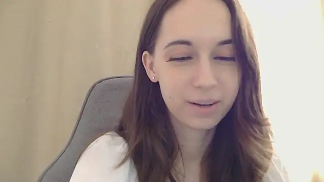 Snapshot of VeraLush chatting on March 6, 2026, 1:07 pm VeraLush online show from March 6, 2026, 1:07 pm