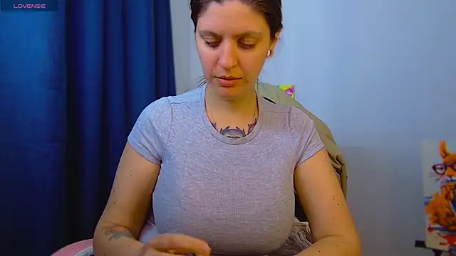 Snapshot of Ann_mikela chatting on May 26, 2026, 3:41 pm Ann mikela online show from May 26, 2026, 3:41 pm
