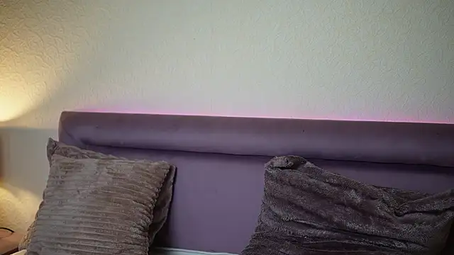 JoelleApril online show from July 10, 2026, 8:11 pm