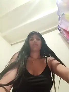 Snapshot of Briseida-White chatting on October 13, 2025, 10:15 am Briseida-White online show from October 13, 2025, 10:15 am