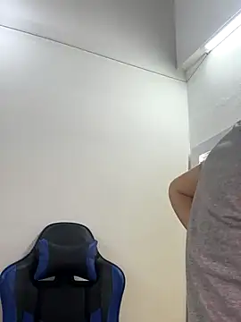 Snapshot of Adeline_1 chatting on December 5, 2025, 2:20 am Adeline 1 online show from December 5, 2025, 2:20 am