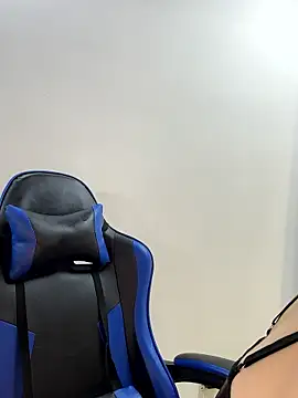 Snapshot of Adeline_1 chatting on January 12, 2026, 2:28 am Adeline 1 online show from January 12, 2026, 2:28 am