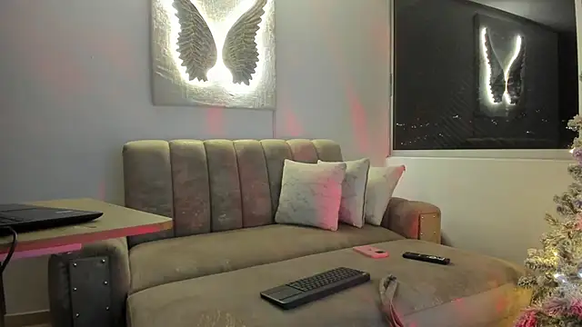 Snapshot of AmberEvans1 chatting on November 29, 2025, 1:30 am AmberEvans1 online show from November 29, 2025, 1:30 am