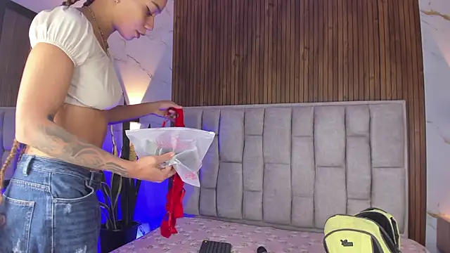 Sassha ferrer online show from March 7, 2026, 6:16 pm