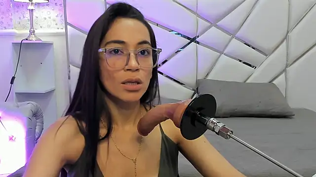 Snapshot of GabbiePrice chatting on May 12, 2026, 2:36 pm GabbiePrice online show from May 12, 2026, 2:36 pm