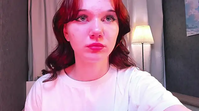 Snapshot of MargoViento chatting on May 6, 2026, 8:14 pm MargoViento online show from May 6, 2026, 8:14 pm