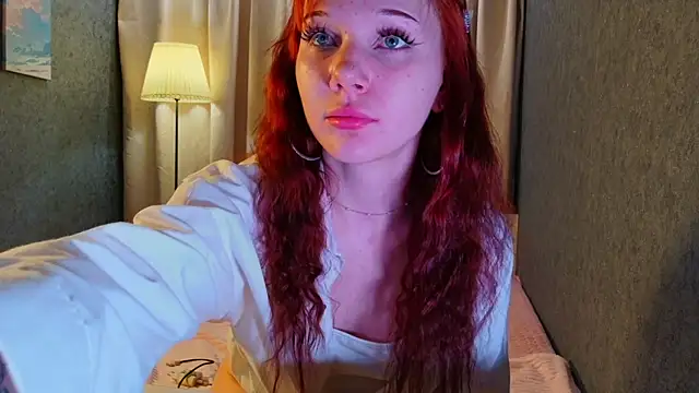 Snapshot of MargoViento chatting on May 31, 2026, 8:32 pm MargoViento online show from May 31, 2026, 8:32 pm