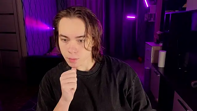 Snapshot of neganxxx chatting on November 25, 2025, 12:21 am neganxxx online show from November 25, 2025, 12:21 am