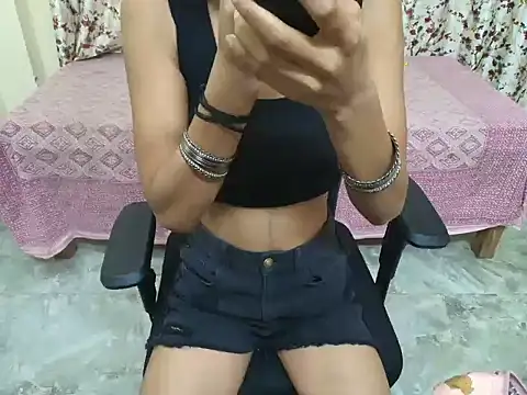 hii tanisha online show from June 14, 2026, 5:31 am