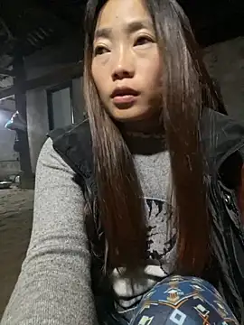 Snapshot of Maymay__ chatting on November 20, 2025, 1:00 pm Maymay online show from November 20, 2025, 1:00 pm