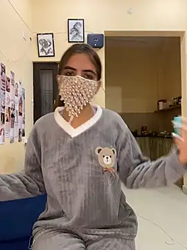 deepikaa aroraa online show from January 11, 2026, 4:23 pm