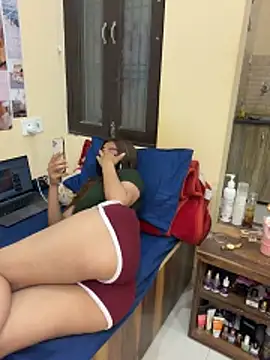 deepikaa aroraa online show from March 12, 2026, 2:23 pm