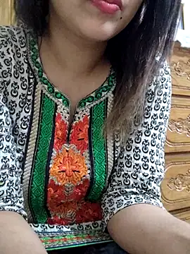 Tanha18 online show from November 27, 2025, 5:42 am