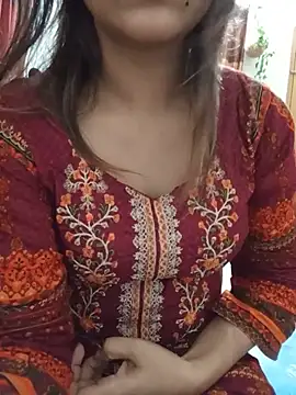 Snapshot of Tanha18 chatting on July 10, 2026, 4:42 pm Tanha18 online show from July 10, 2026, 4:42 pm