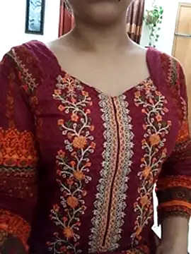 Snapshot of Tanha18 chatting on August 1, 2026, 6:29 pm Tanha18 online show from August 1, 2026, 6:29 pm