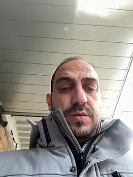 Snapshot of AlexGogo23 chatting on February 10, 2026, 12:09 pm AlexGogo23 online show from February 10, 2026, 12:09 pm