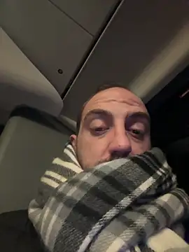 Snapshot of AlexGogo23 chatting on February 16, 2026, 4:19 am AlexGogo23 online show from February 16, 2026, 4:19 am