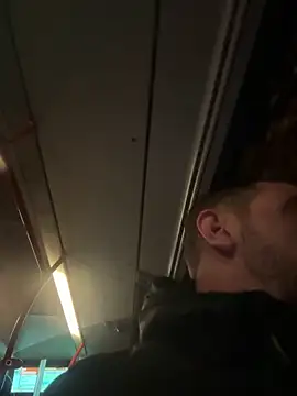 Snapshot of AlexGogo23 chatting on March 5, 2026, 4:08 am AlexGogo23 online show from March 5, 2026, 4:08 am