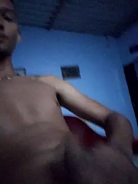 Rayangiss online show from October 18, 2025, 3:31 am